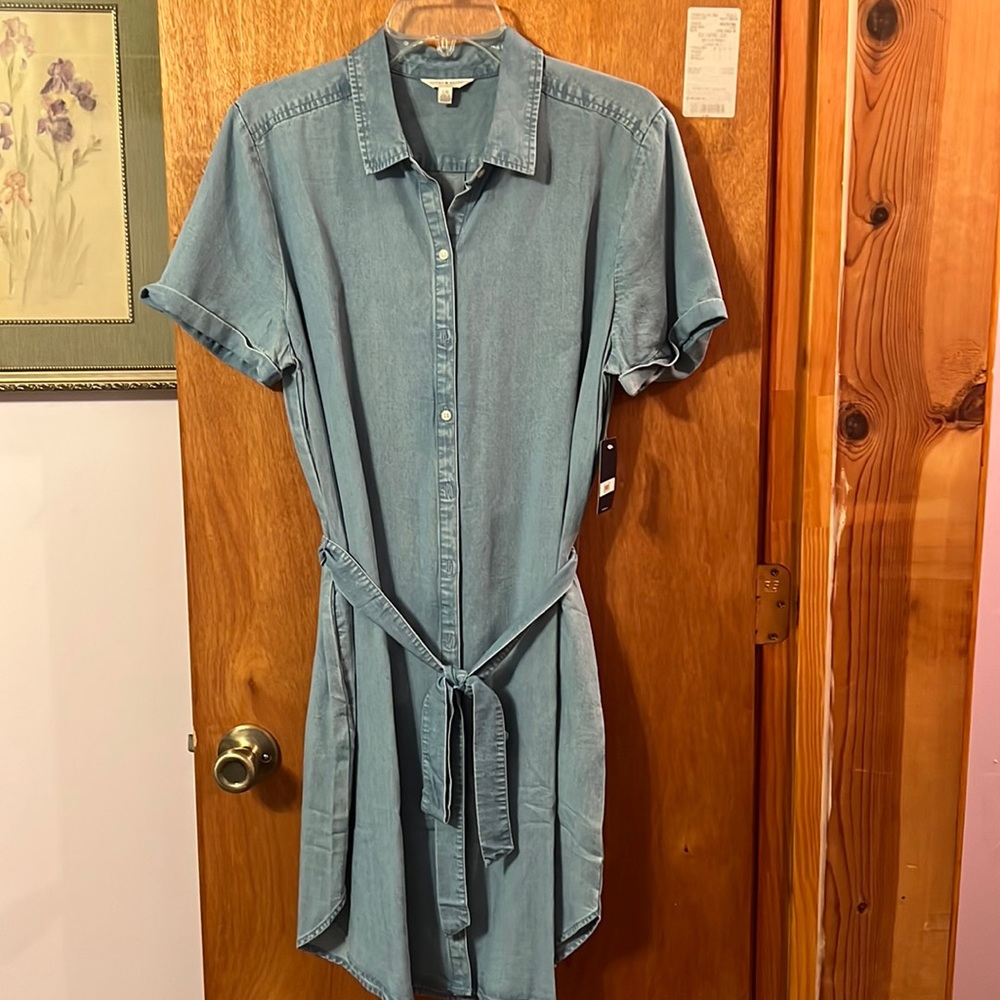 Lucky brand denim dress size L. New with tag